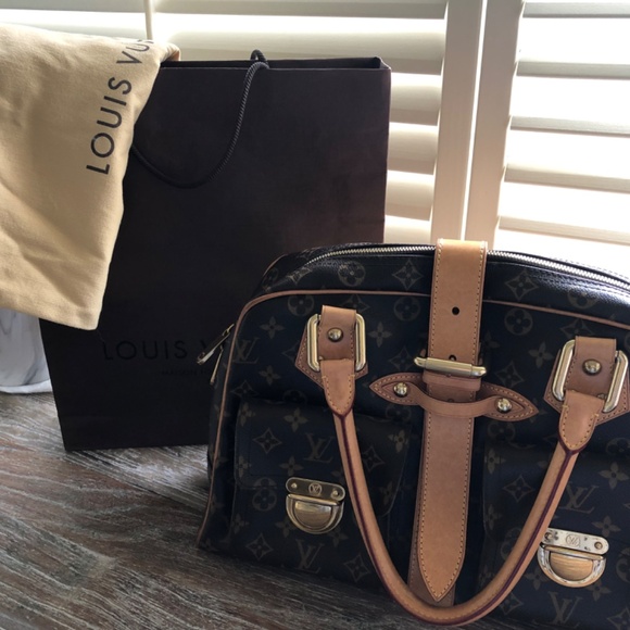 Louis Vuitton Manhattan Monogram purse - Picture 7 of 9
